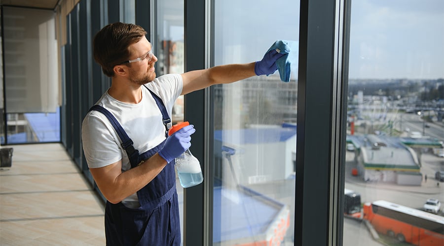 commercial window cleaning service